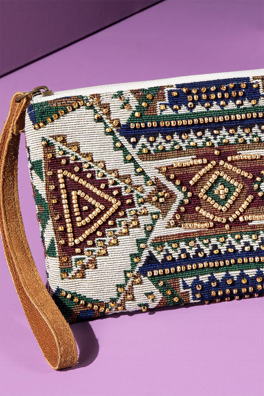 The Cairo Clutch