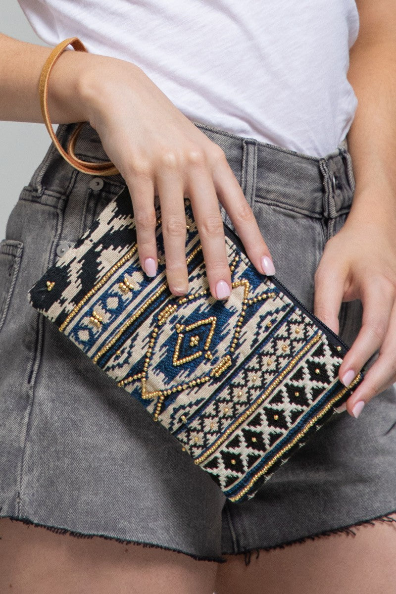 The Diamond Pattern Clutch